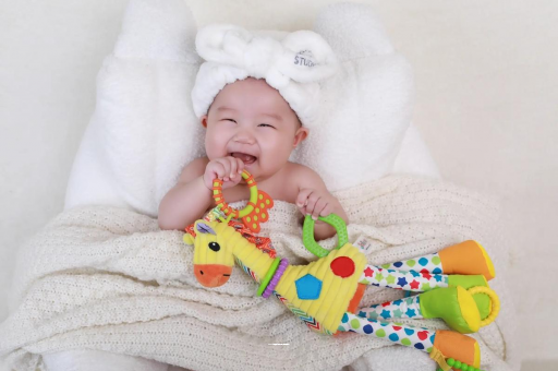 新余宝宝肚子胀气怎么办
