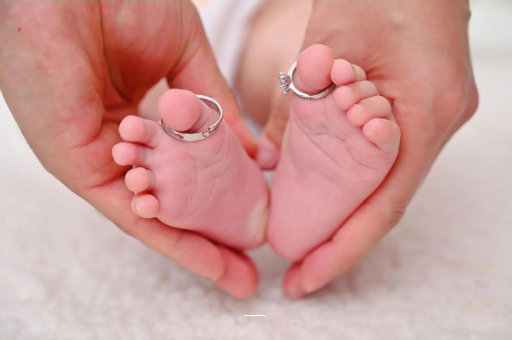 新余五个月孕妇肚子多大